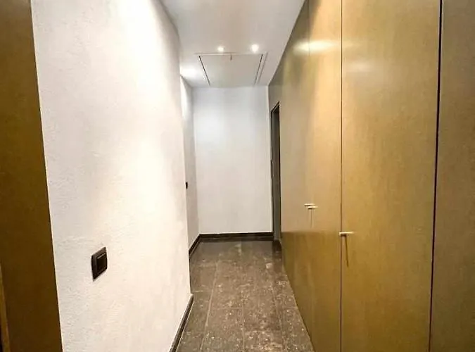 Loft Cort Reial Atico In The Heart Of The Old Town Apartman Girona